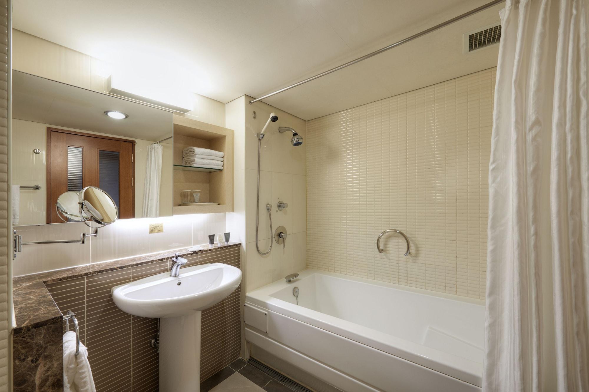Khách sạn Riviera (adults Only)